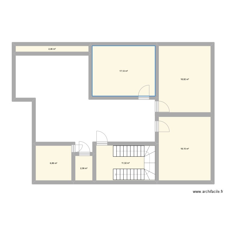 maison algérienne. Plan de 7 pièces et 77 m2