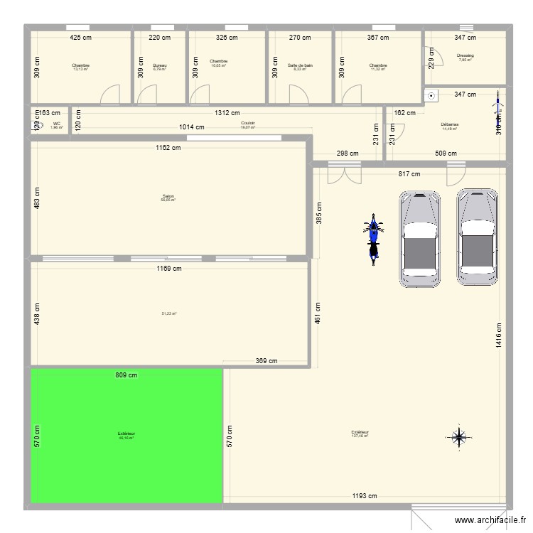 plein pied . Plan de 13 pièces et 384 m2