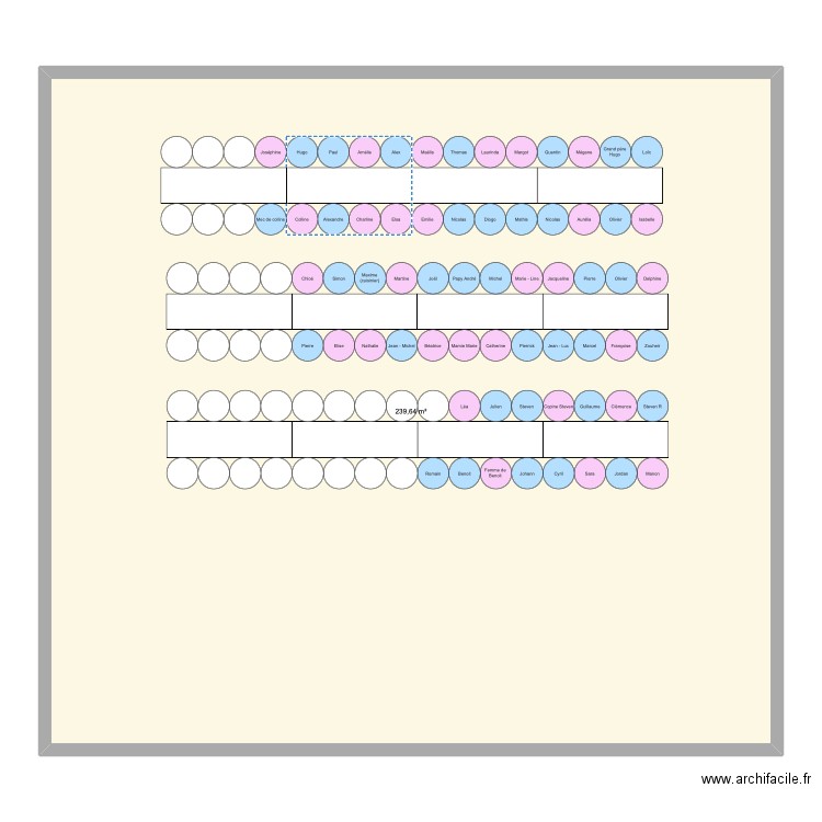 Plan de table. Plan de 1 pièce et 240 m2