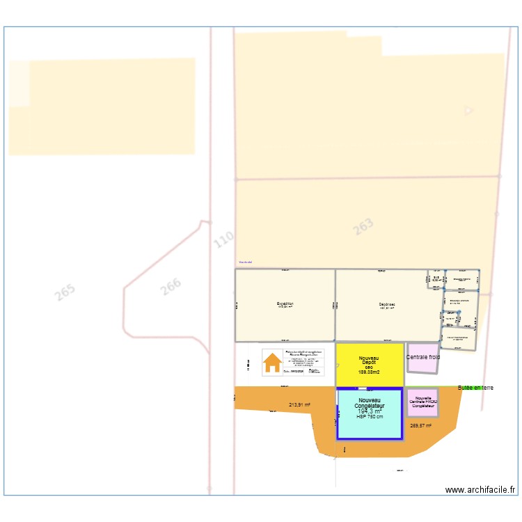 Dépôt_Réorganisation avec congélateur et chemin. Plan de 10 pièces et 1811 m2