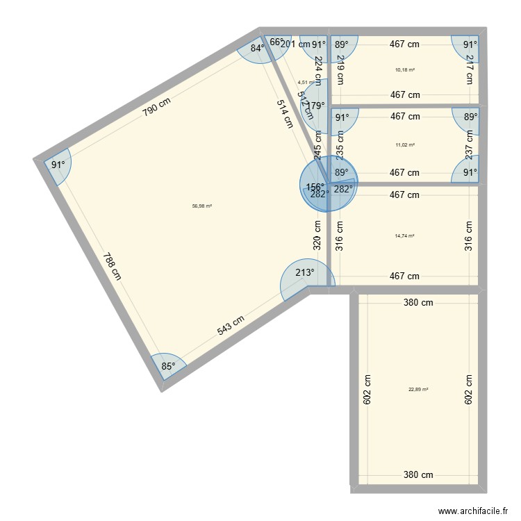 MPFL RDC. Plan de 6 pièces et 120 m2