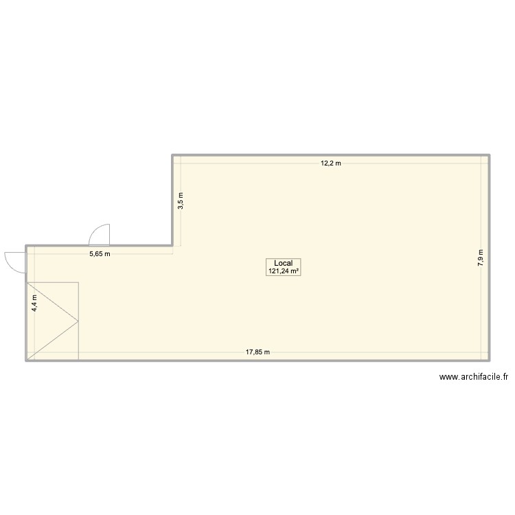 Local kandra. Plan de 1 pièce et 121 m2