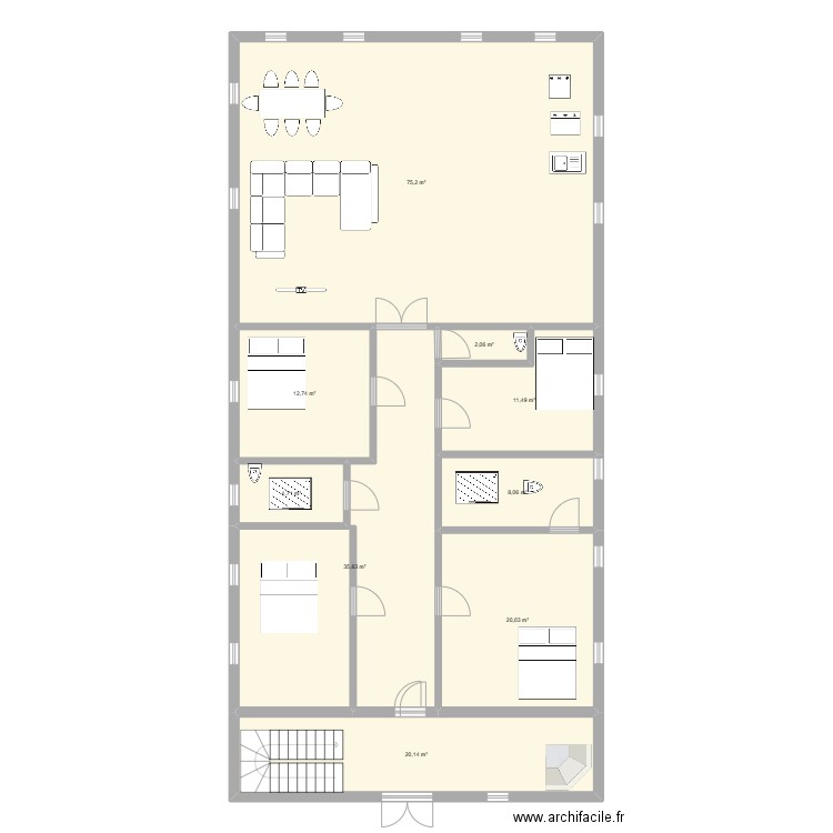 002. Plan de 9 pièces et 190 m2