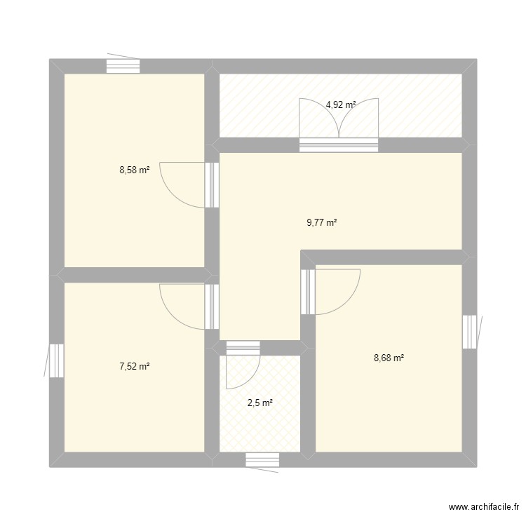 Essaie 1. Plan de 6 pièces et 42 m2