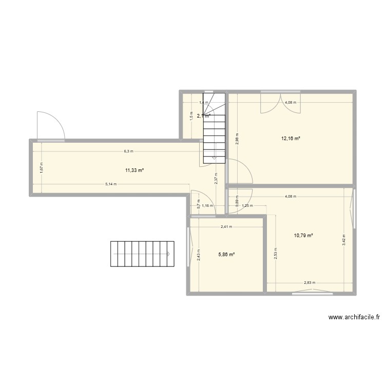 Extension originale. Plan de 5 pièces et 42 m2