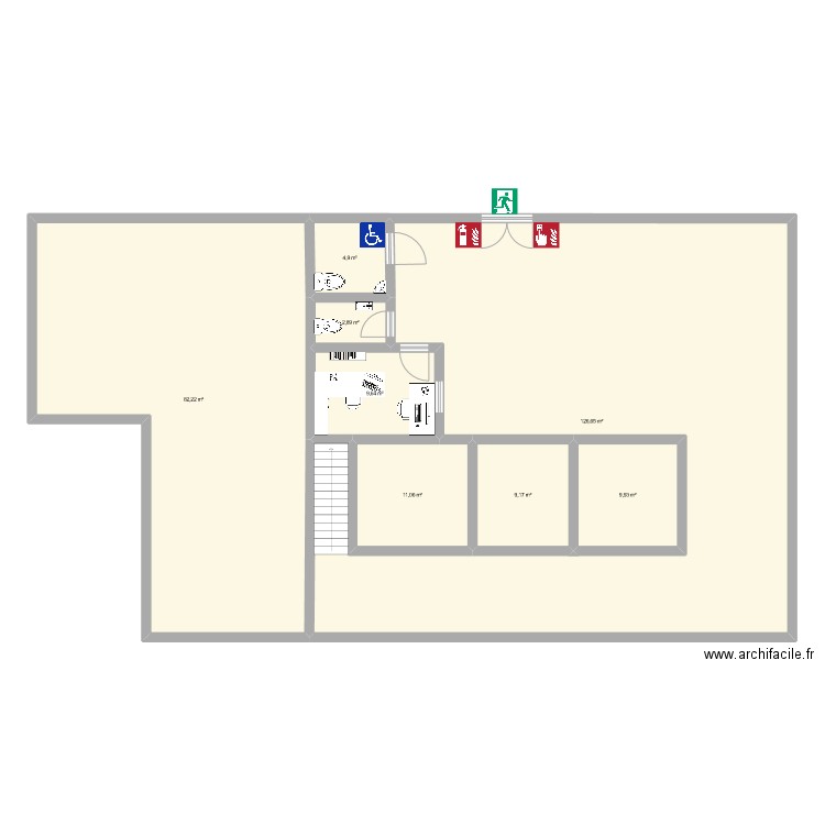 AviaSim. Plan de 8 pièces et 256 m2