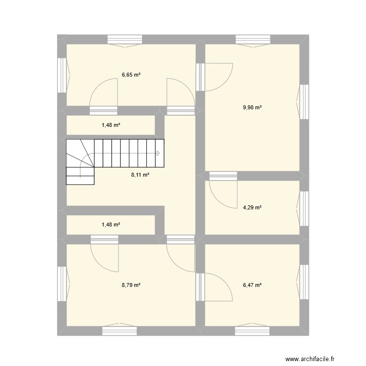 1er étage. Plan de 8 pièces et 47 m2