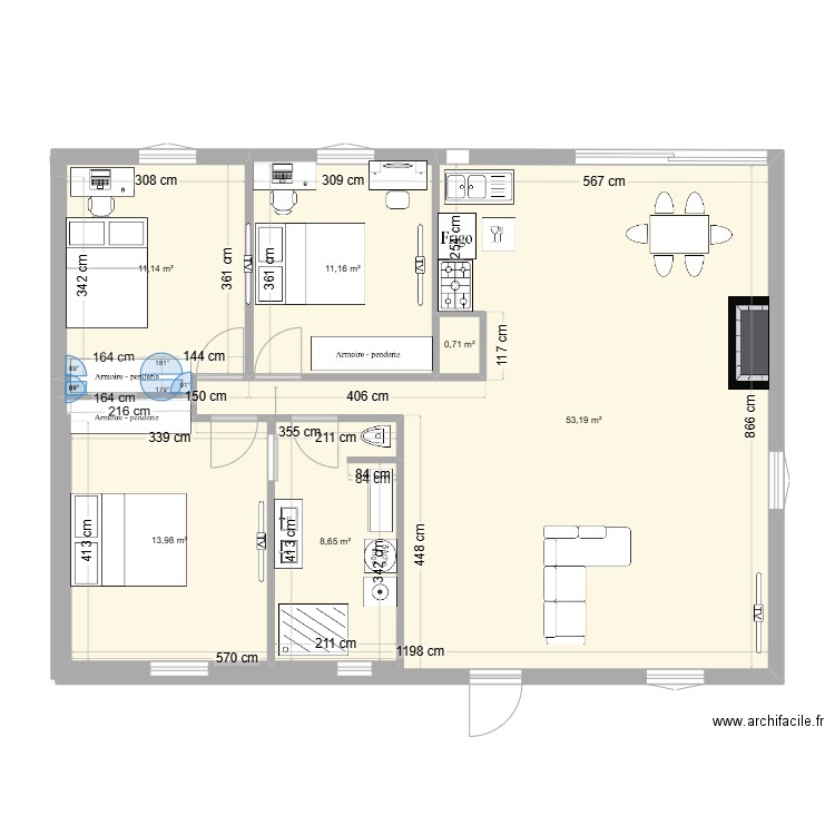 castries. Plan de 6 pièces et 99 m2