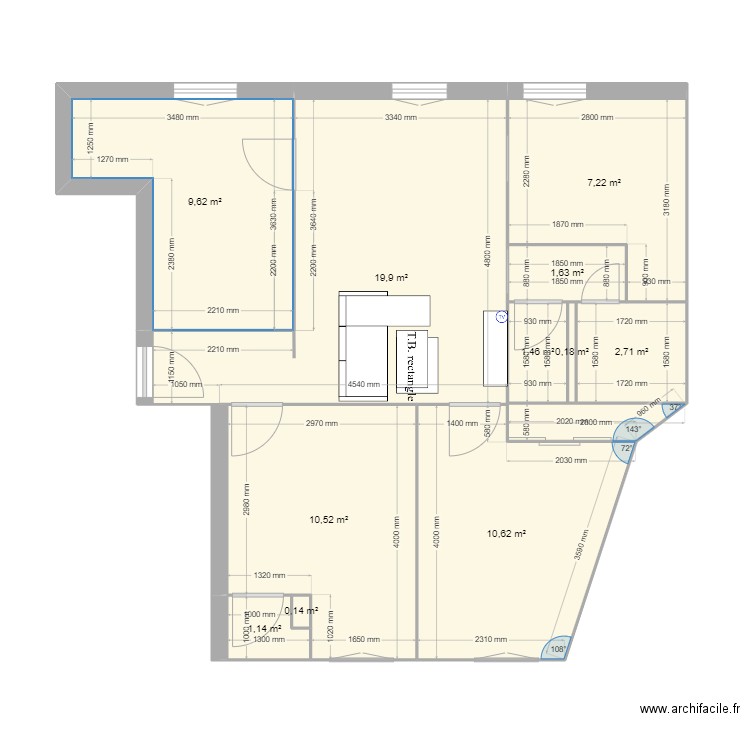 Appartement. Plan de 11 pièces et 65 m2