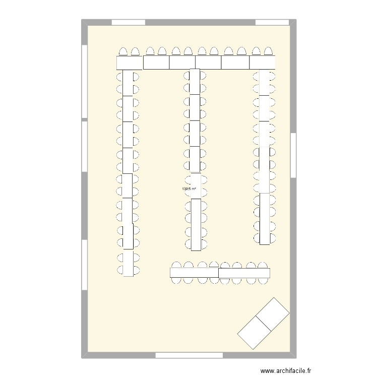 mariage. Plan de 1 pièce et 131 m2