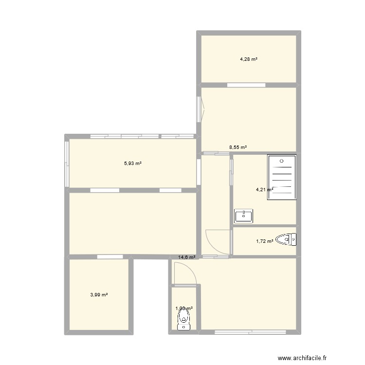 maison lynda. Plan de 8 pièces et 44 m2