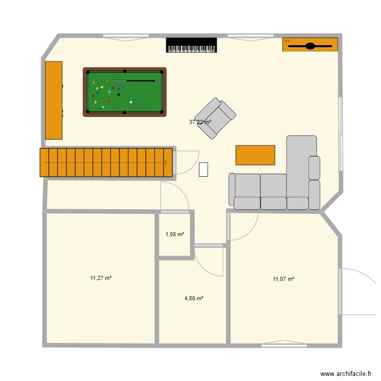 Actuel. Plan de 5 pièces et 65 m2