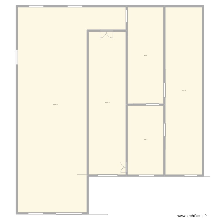 Hangar. Plan de 5 pièces et 786 m2