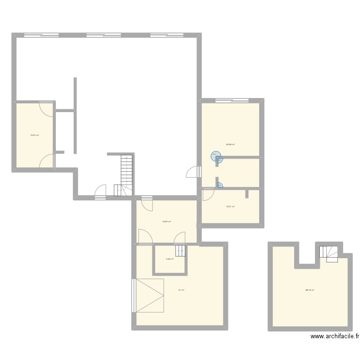 Examen expertise. Plan de 7 pièces et 125 m2