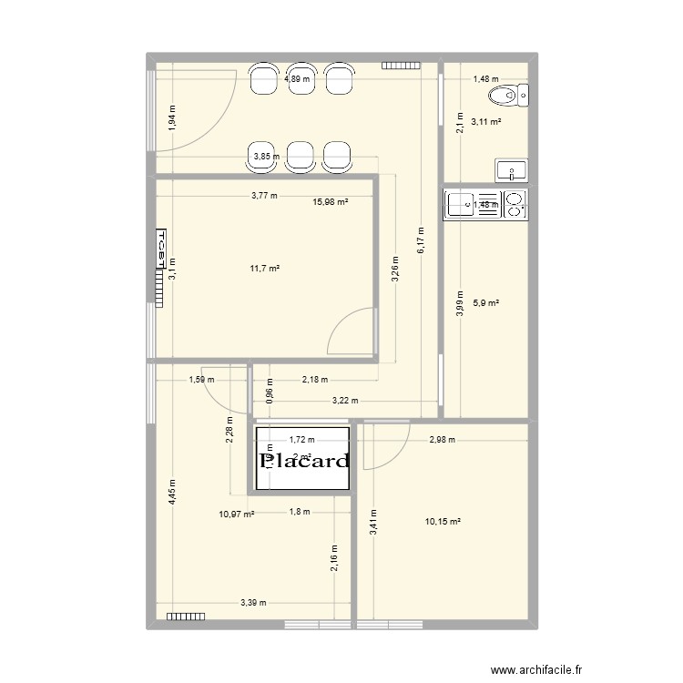 Local 1 V2 grande cuisine, placard. Plan de 7 pièces et 60 m2