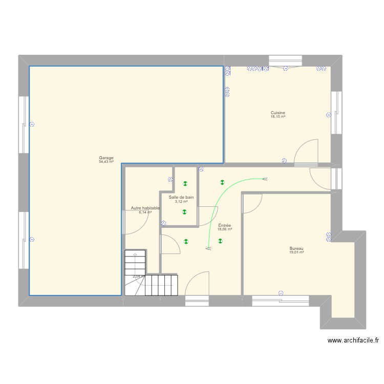 Chappes. Plan de 7 pièces et 121 m2