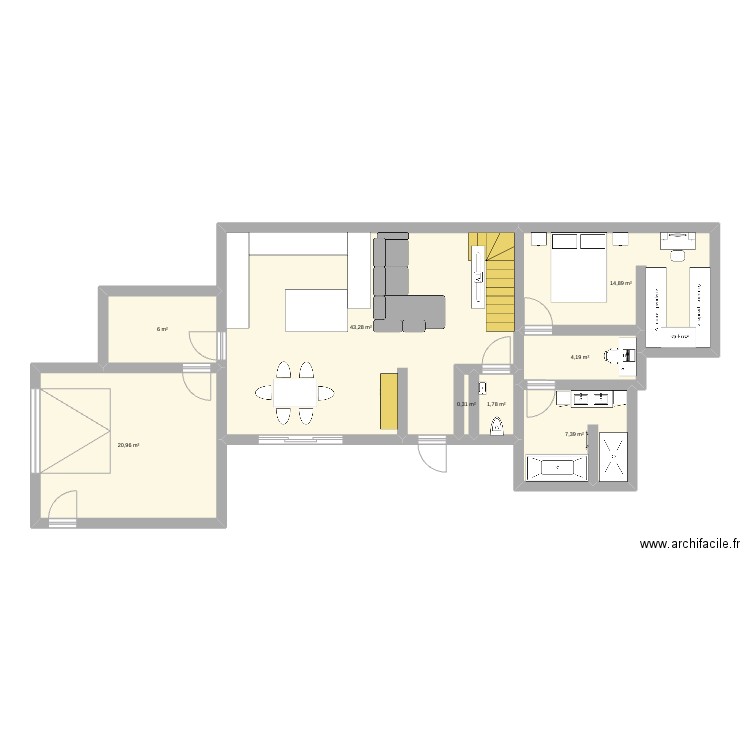 Maison. Plan de 8 pièces et 99 m2