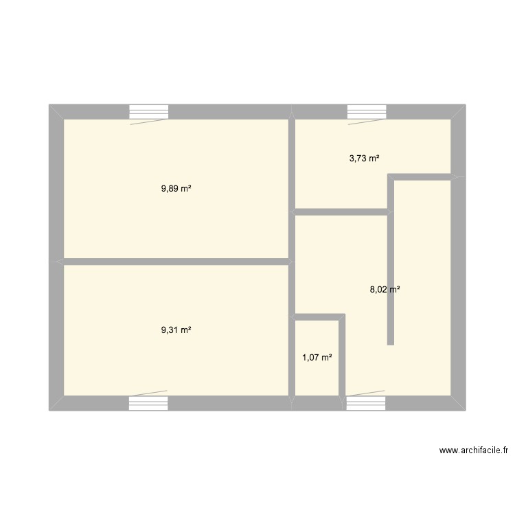 8DP étage. Plan de 5 pièces et 32 m2