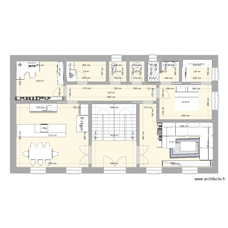 CHEZ MOI. Plan de 11 pièces et 111 m2