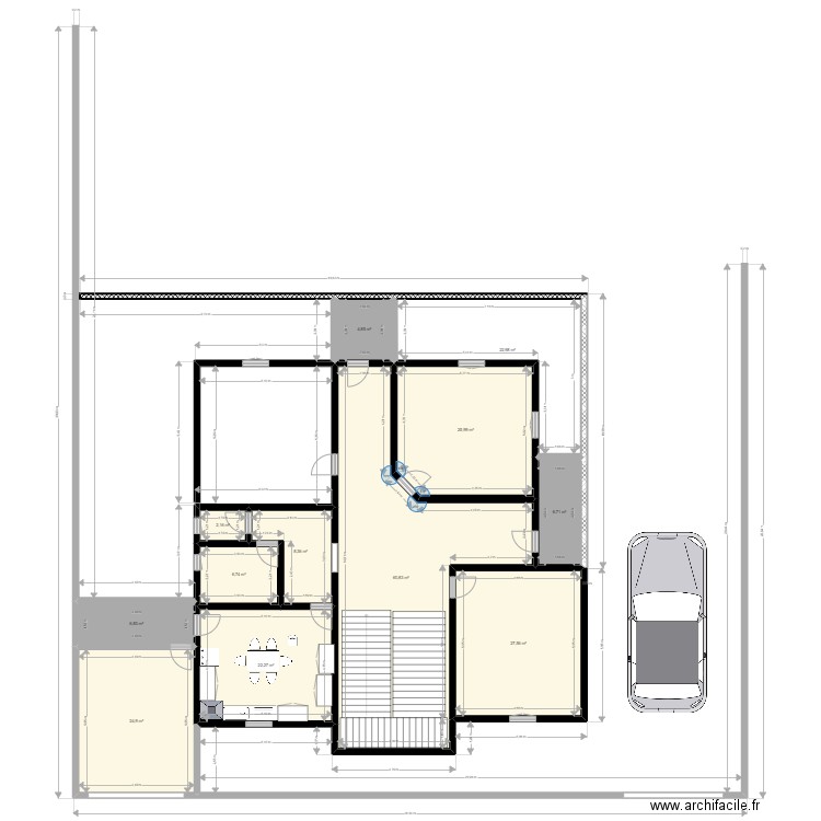 maison. Plan de 12 pièces et 220 m2