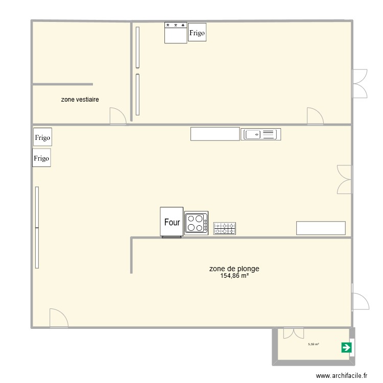 Cuisine centrale. Plan de 3 pièces et 239 m2