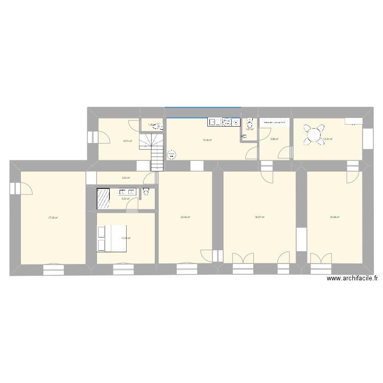 le chalonge. Plan de 13 pièces et 174 m2