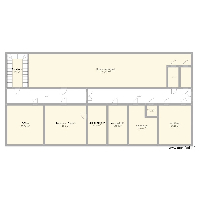 Bureau DRH 2. Plan de 12 pièces et 400 m2