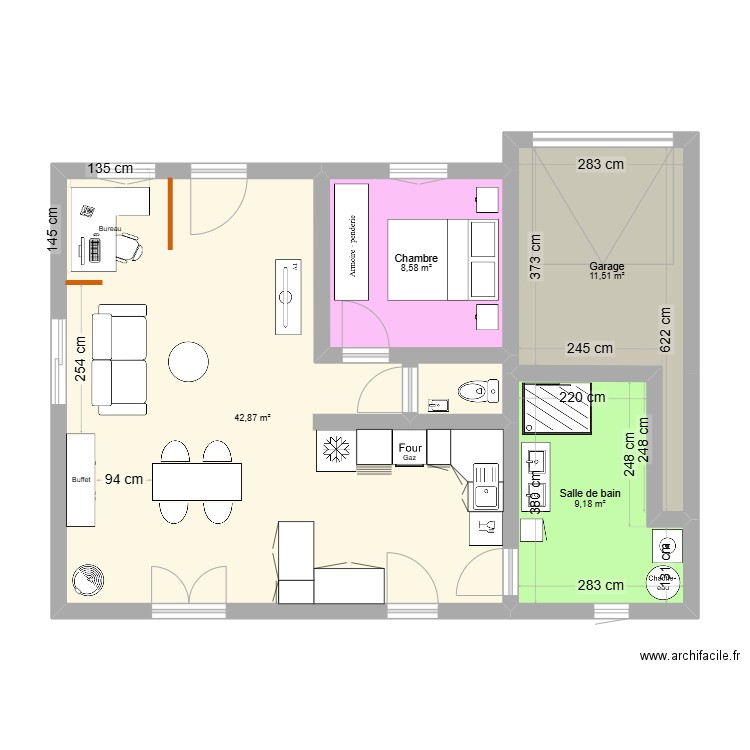 maison. Plan de 4 pièces et 72 m2