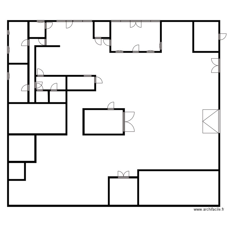 garage du marché . Plan de 18 pièces et 613 m2