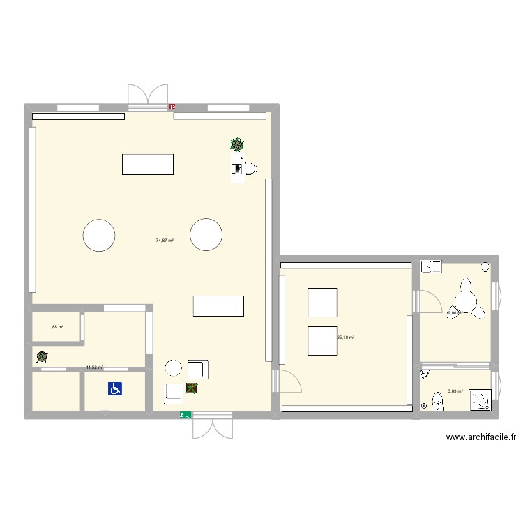 Magasin mh. Plan de 6 pièces et 126 m2