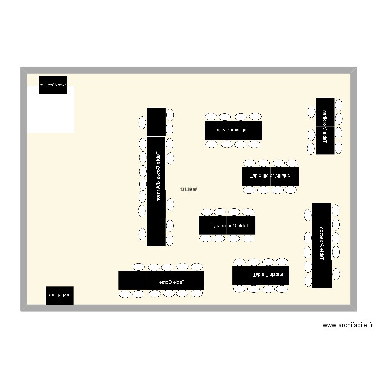 Mariage. Plan de 1 pièce et 131 m2