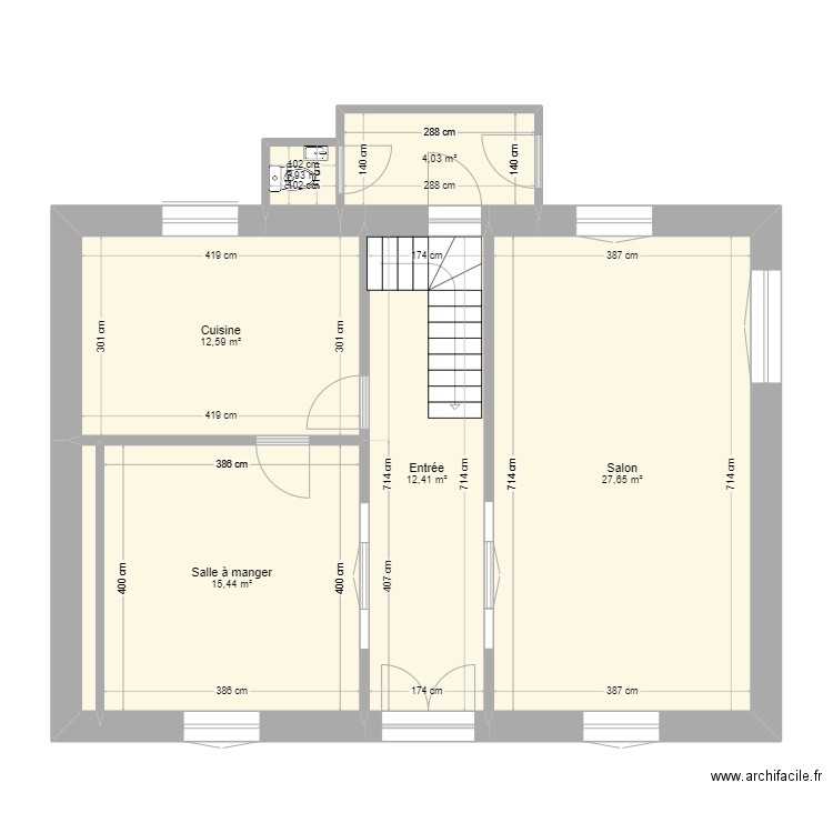 RDC Gaillon. Plan de 7 pièces et 74 m2