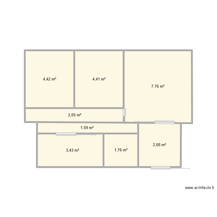 ORT. Plan de 8 pièces et 28 m2