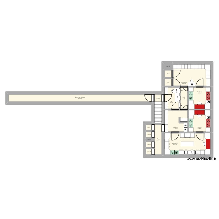 Pyramide. Plan de 68 pièces et 2349 m2