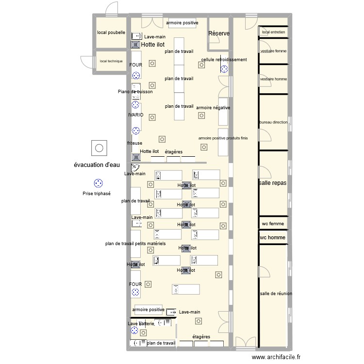 centre de formation. Plan de 15 pièces et 222 m2