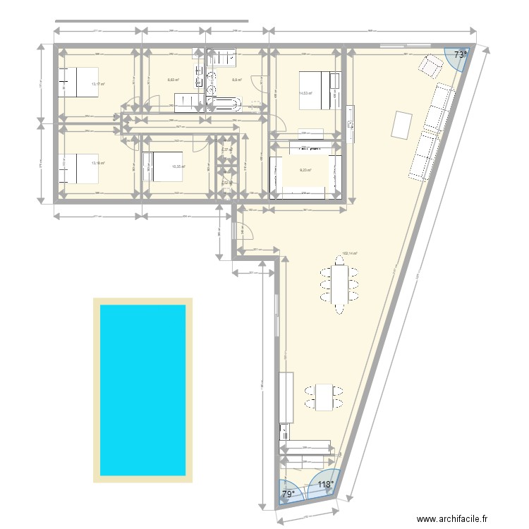 RDC tours  nord 2. Plan de 11 pièces et 194 m2