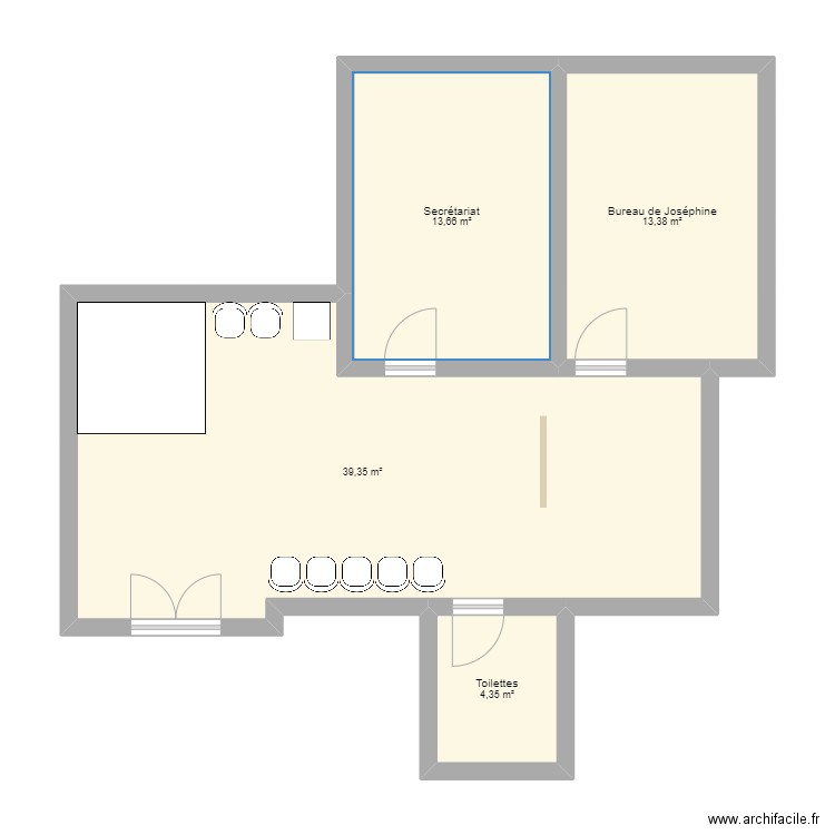 Salle d'attente. Plan de 4 pièces et 71 m2