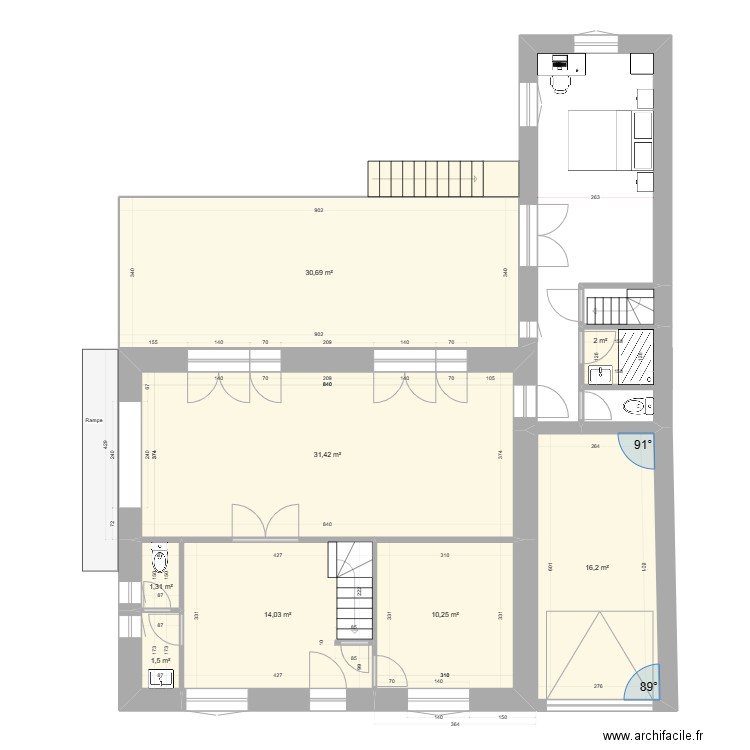 Projet_RDF_RDC_010. Plan de 9 pièces et 109 m2