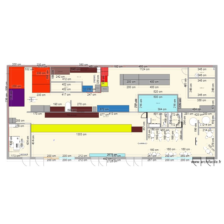 pernes. Plan de 9 pièces et 304 m2