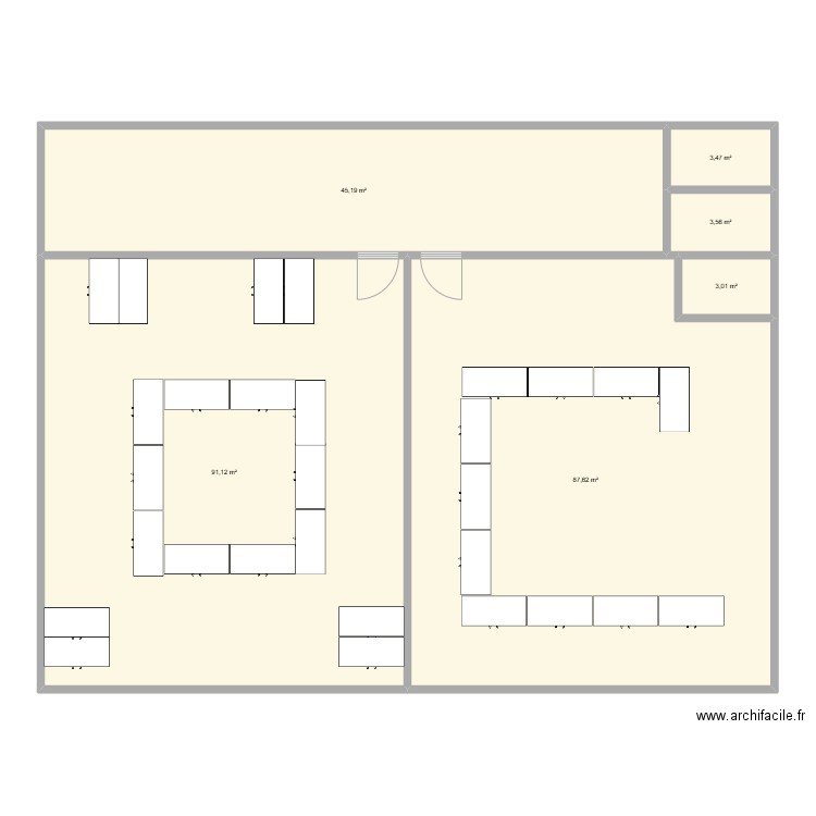 240m2 en carré. Plan de 6 pièces et 234 m2