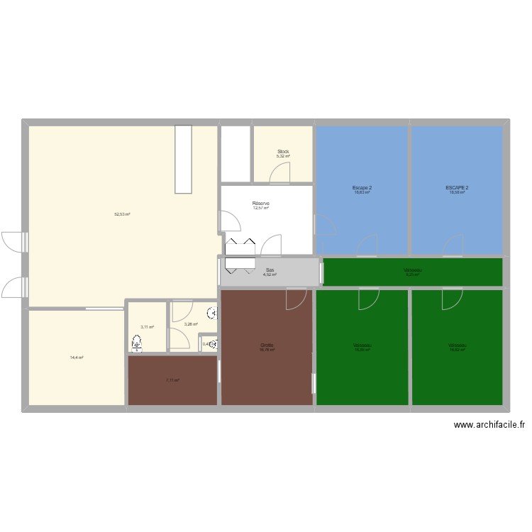 APM V1. Plan de 15 pièces et 199 m2