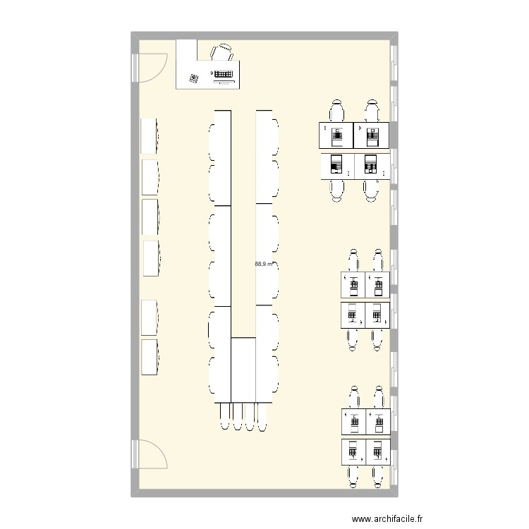 Salle avant. Plan de 1 pièce et 89 m2