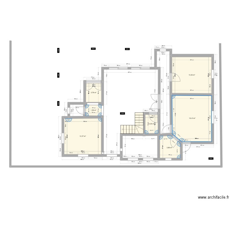 plan mp. Plan de 7 pièces et 53 m2