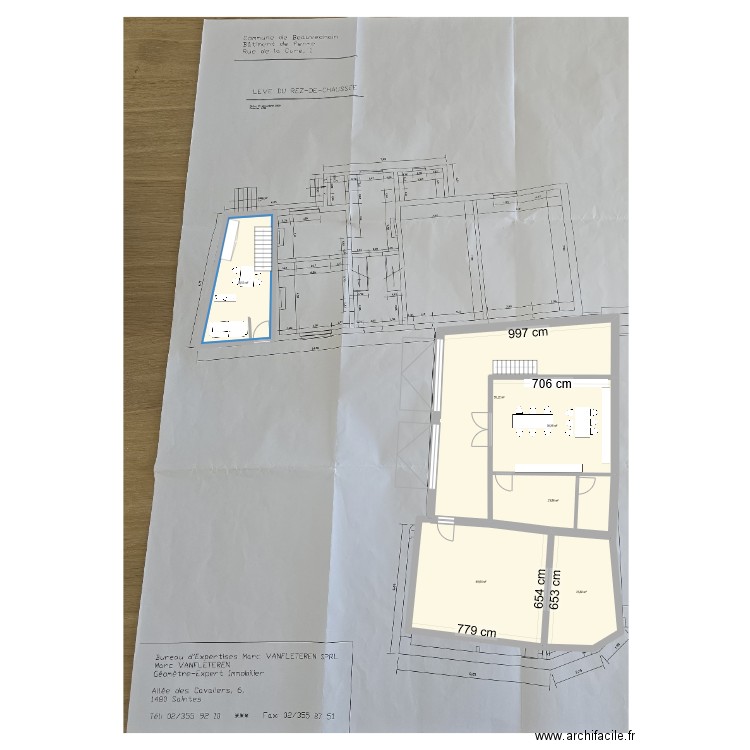 plan ecluse . Plan de 6 pièces et 212 m2