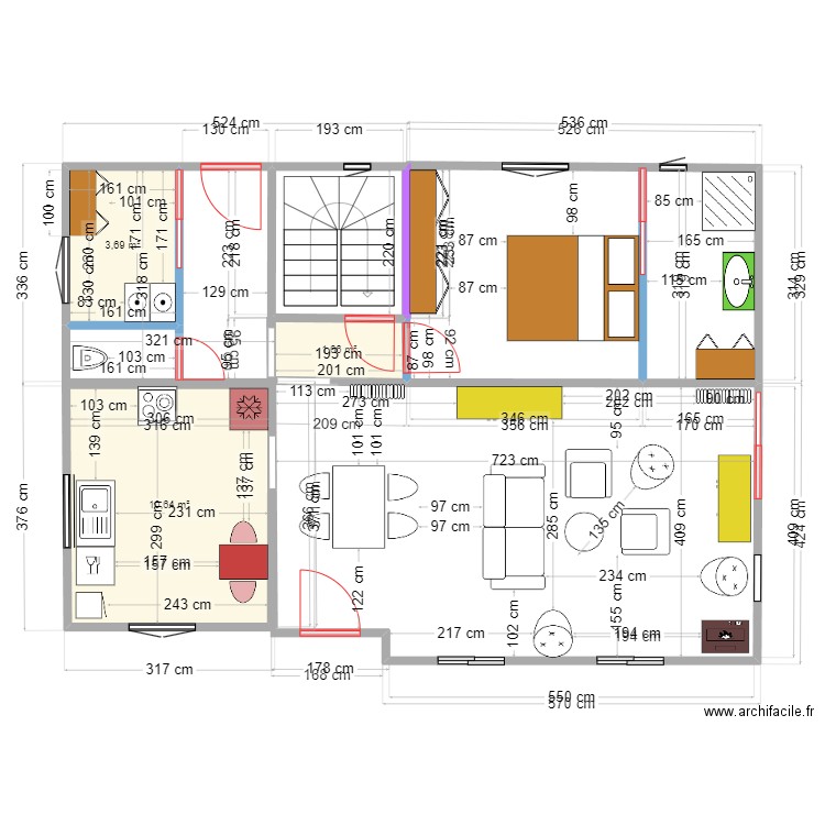 Ploeren mud room cuisine ouverte. Plan de 3 pièces et 16 m2