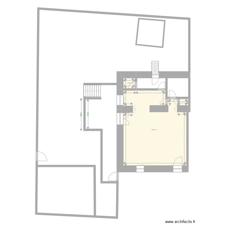  Augan 6 Caradec et jardin. Plan de 2 pièces et 65 m2