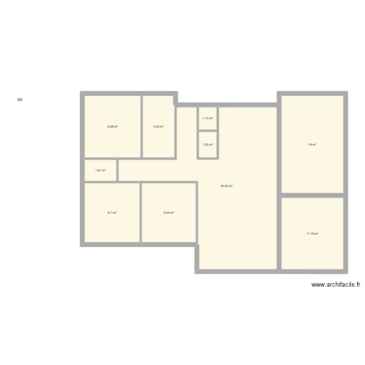 GOUSSARD. Plan de 10 pièces et 102 m2