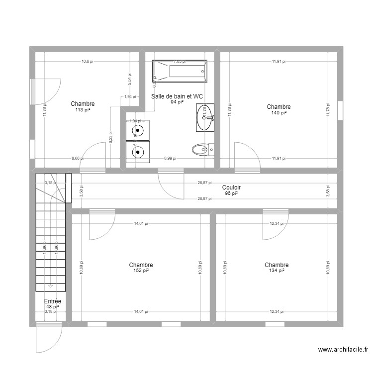 Carre de maison. Plan de 7 pièces et 72 m2