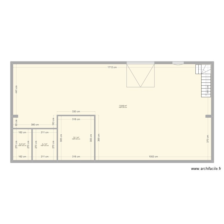 SEMEZIES SOUS SOL. Plan de 4 pièces et 141 m2