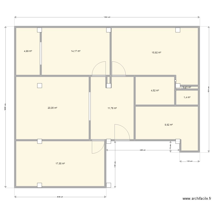 plan1. Plan de 10 pièces et 90 m2